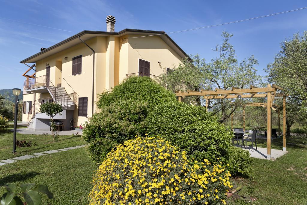 Villa L'OrtoBio Sarzana Esterno foto